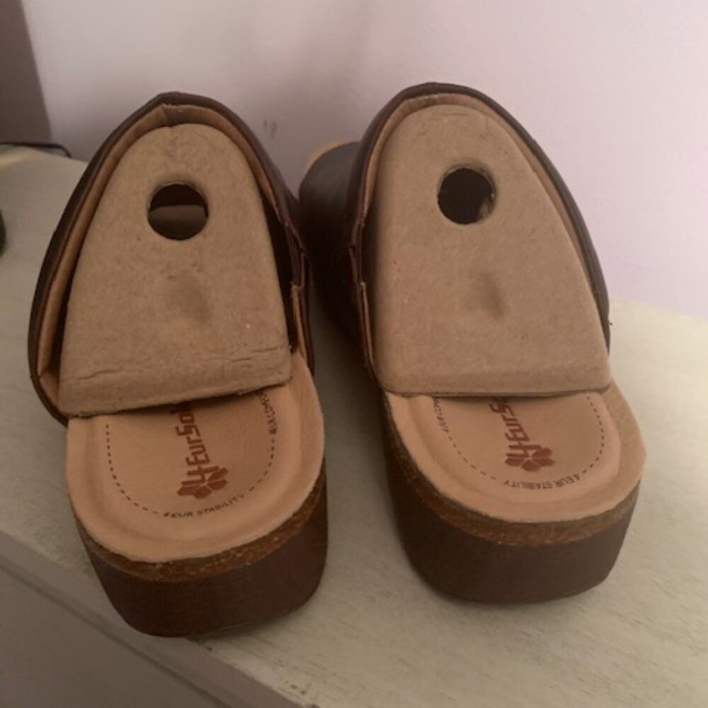 Women's Brown Clog/Sandal! - Picture 4 of 5